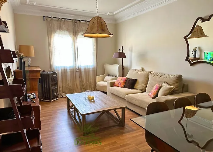 Dos Torres Valinor - Plaza Del Pilar Apartamento *